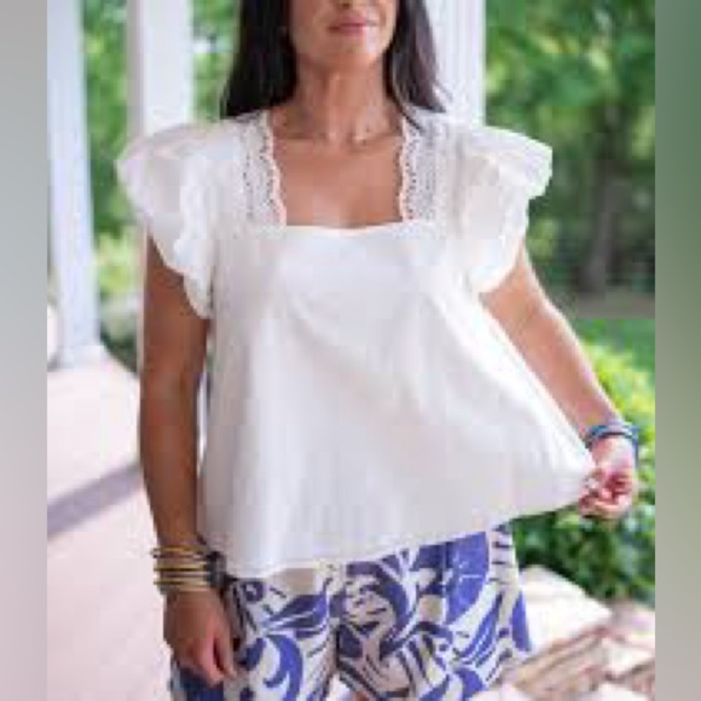 By Anthropologie / White Embroidered
Peasant Top / NWT Size M - Picture 2 of 16